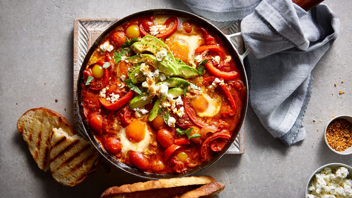 Udělejte z léta brunching vánek s tímto receptem na vejce na brunch na jedné pánvi